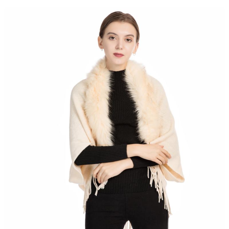 Fur collar knitted shawl