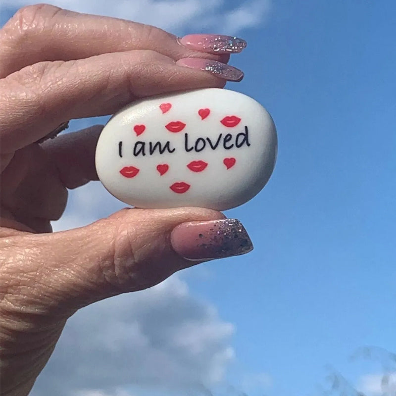 Positive Pocket Hug Pebble